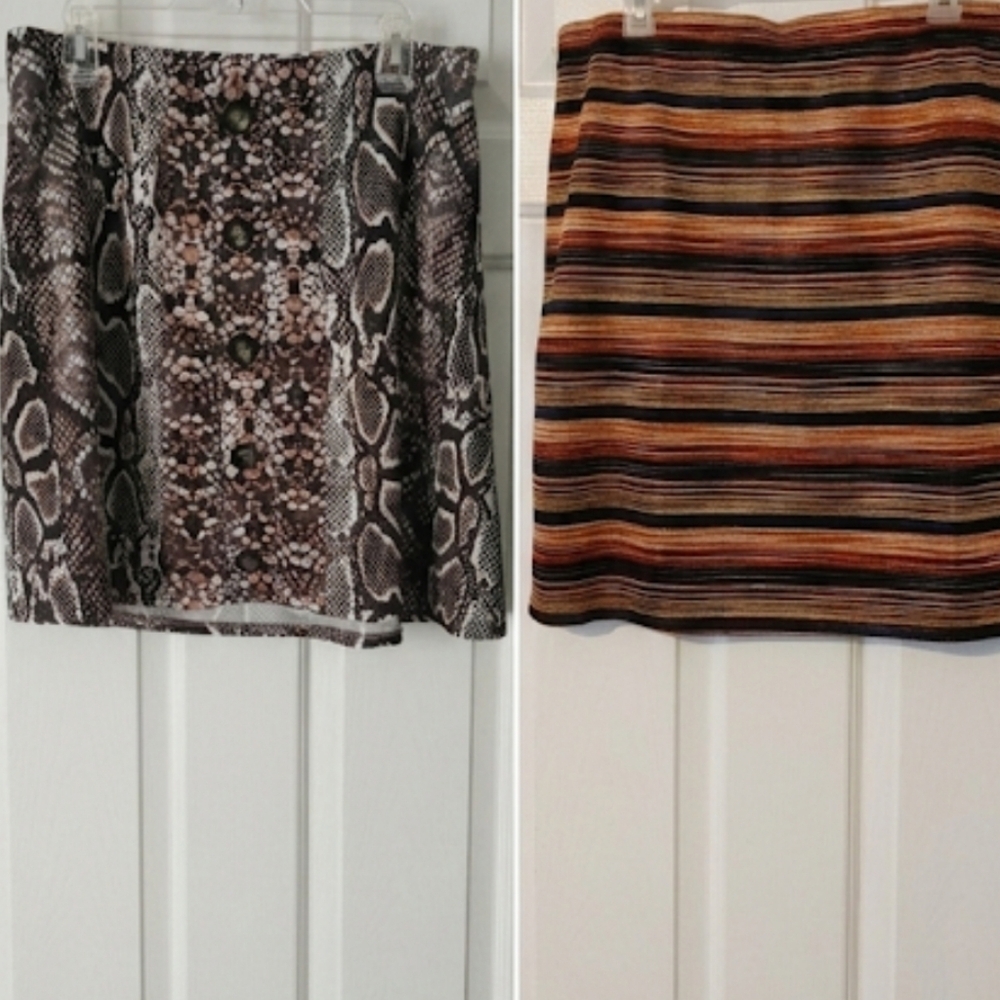 2 Skirts 1 Price. Both Measure 33-35" Waist. Metallic Stripe & Brown Snake Print - Picture 4 of 14
